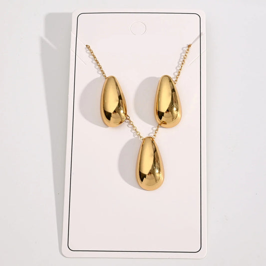 Conjunto de collar con dije y aretes en gota lisos